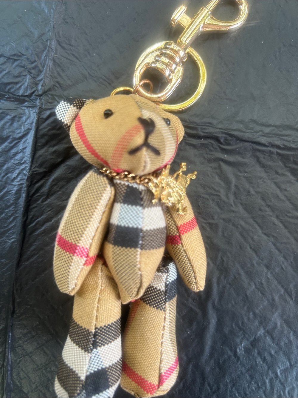 Designer inspired beat keychain. Nwots